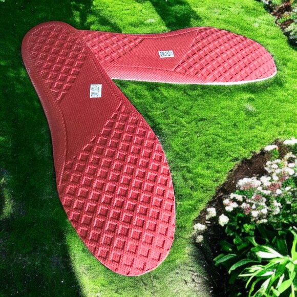 TWISTED X (10M) Dark Gray Loper with Dark Red Accents WCA0030 - Picture 10 of 10